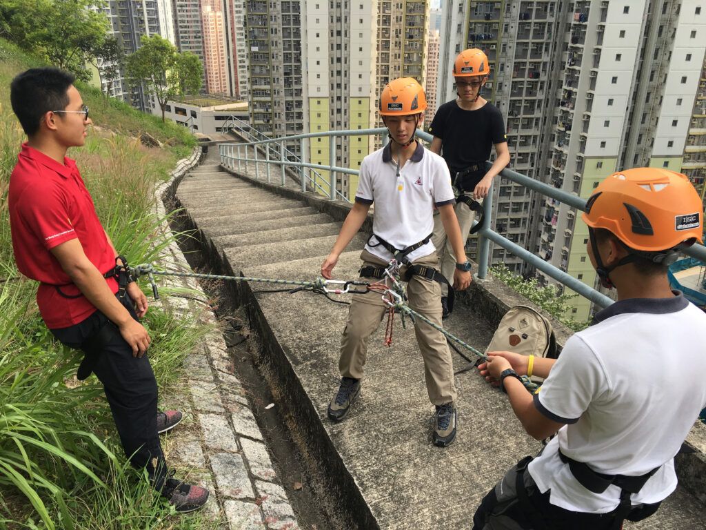 Rover Abseiling game